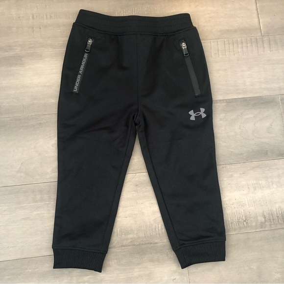 Euc Under Armour Jogger Pants Size 12 Months - Picture 1 of 5